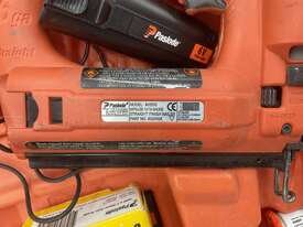Paslode Impulse IM250S Straight Angled Finish Nailer in Case - picture0' - Click to enlarge