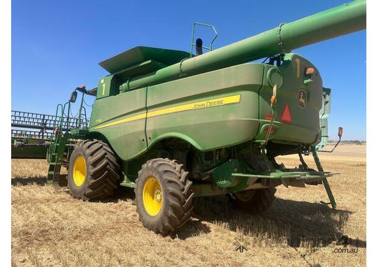 2018 John Deere S760 Combines