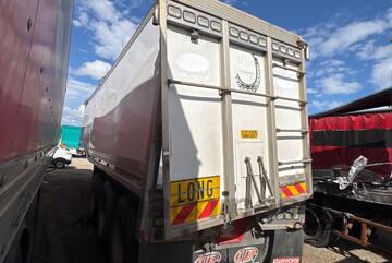 2021 BTE Tri Semi Tri Axle Tipping Trailer