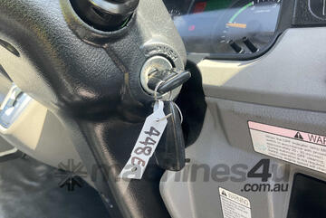 2017 Mitsubishi Fuso Canter 515 Cab Chassis