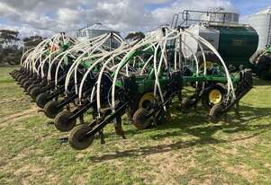 2013 John Deere 1870 Air Drills