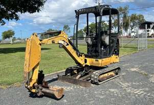 Caterpillar 2014   301.4C