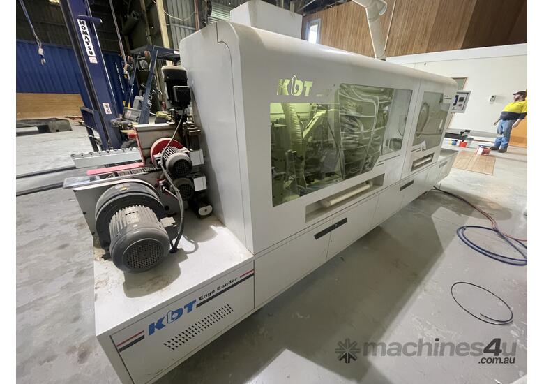 KDT 465 Edgebander incl extraction unit