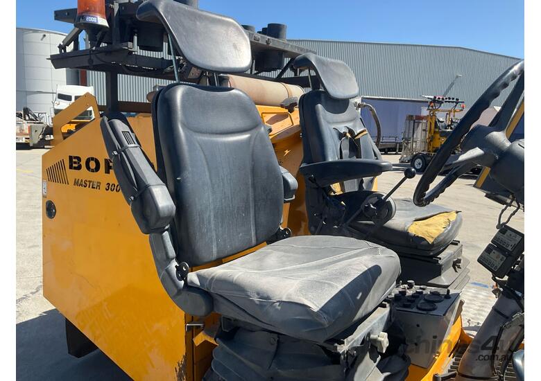 2011 Borum Master 3000 Line Marker