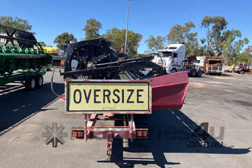 2004 Case IH 2052 Header Front & Trailer Combination