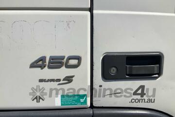 2011 Volvo FM11 Prime Mover Crane Truck