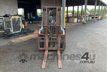 2002 Toyota 02-7FDK40 Forklift