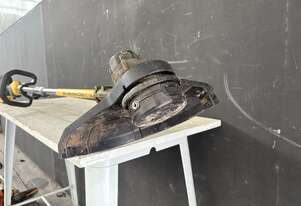 Dewalt Whipper Snipper