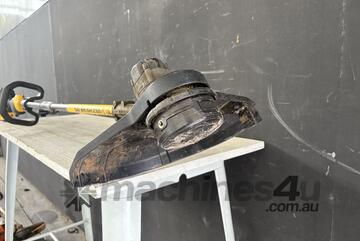 Dewalt Whipper Snipper