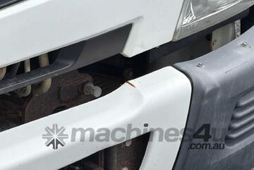 2016 Mitsubishi Fuso Canter 715 Tipper