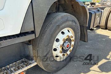 2016 Isuzu FVZ 260-300 Cab Chassis