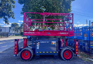 2019 Skyjack 32 ft Rough terrain Scissor Lift