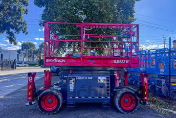 2019 Skyjack 32 ft Rough terrain Scissor Lift