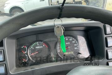 2011 Isuzu FSR 700 Cab Chassis