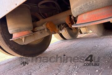 2010 General Transport Equipment Tri Axle Dolly