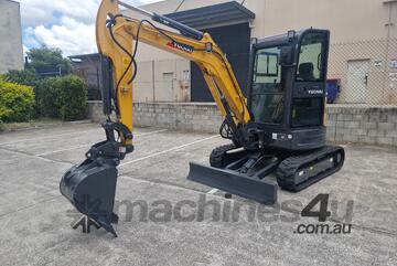 U35 Yuchai 2025 Model Mini Excavator 3.8T PRO Zero Swing w/ Attachments!