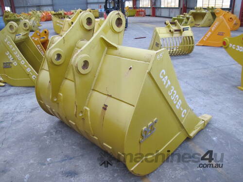 SEC 30-35 Ton GP Bucket for Caterpillar CAT330 - Includes Pin, 1650mm Width