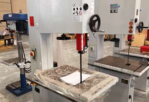 ROMAC Vertical Bandsaw 630mm Throat