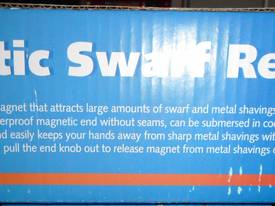 Magnetic Swarf Remover - picture0' - Click to enlarge