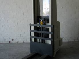 Compact Crown Walkie Stacker 145cm 1000kg - picture0' - Click to enlarge