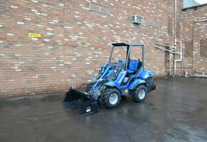 NEW 8.4SK Mini Loader with Pallet Fork