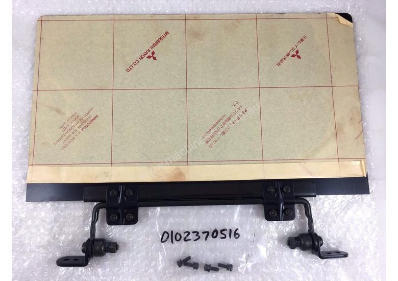 Click to view full size photos Genuine Komatsu 421-56-21371 Sunvisor