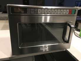 Panasonic NE-1856 Commercial Microwave - picture0' - Click to enlarge