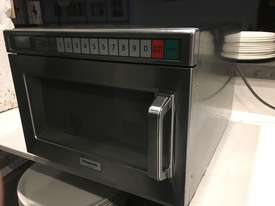 Panasonic NE-1856 Commercial Microwave - picture2' - Click to enlarge