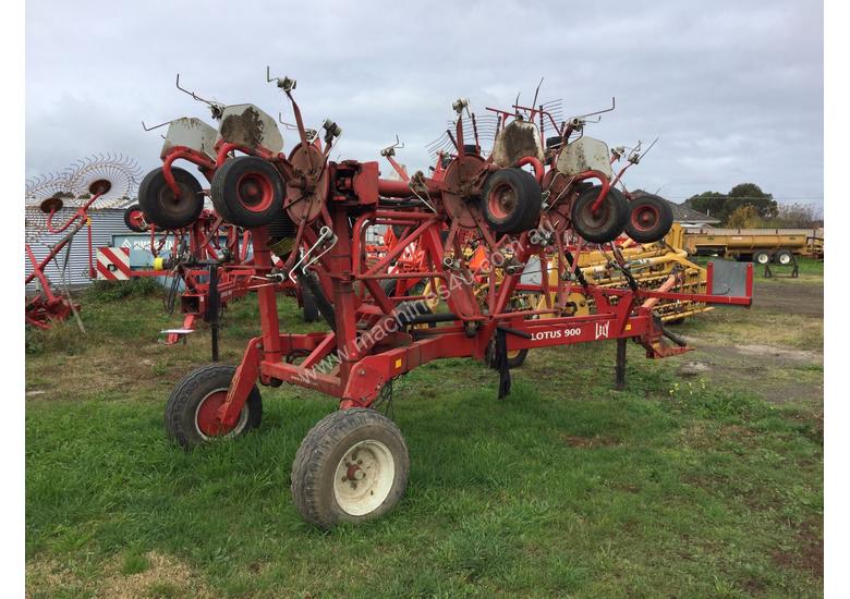 caption Lely LOTUS 900 Rakes/Tedder Hay/Forage Equip