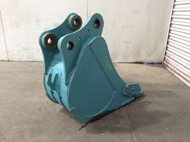 UNUSED TOOTHED DIGGING BUCKET TO SUIT 4-6T EXCAVATOR D899 - picture1' - Click to enlarge