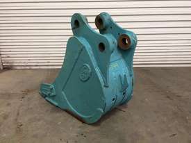 UNUSED TOOTHED DIGGING BUCKET TO SUIT 4-6T EXCAVATOR D899 - picture2' - Click to enlarge