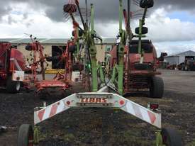 Claas 680L Rakes/Tedder Hay/Forage Equip - picture2' - Click to enlarge