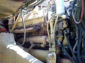 1985 Caterpillar 769C Water Truck *DISMANTLING* - picture2' - Click to enlarge