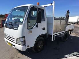 2006 Isuzu NKR200 Short - picture1' - Click to enlarge