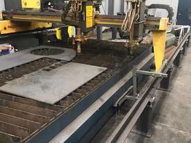 ** Priced for quick sale** ESAB Falcon FXA-3000 CNC Plasma Cutter (2010) - picture2' - Click to enlarge