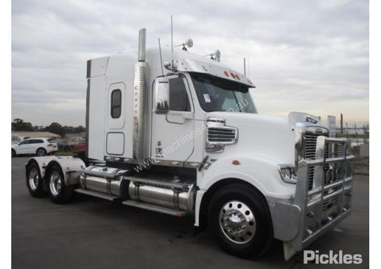 caption 2013 Freightliner Coronado 114