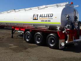 UNUSED 2019 ACTION TRI AXLE WATER TANKER TRAILER - picture2' - Click to enlarge