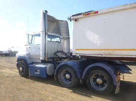 Ford LTL9000 Aeromax Primemover Truck - picture1' - Click to enlarge