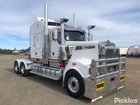 2015 Kenworth T909 - picture0' - Click to enlarge