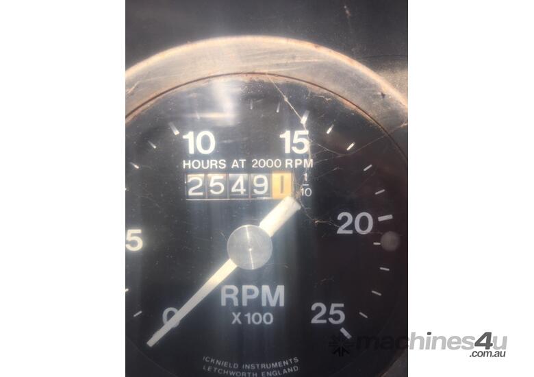 caption Compressor Ingersoll Rand XP 900 diesel