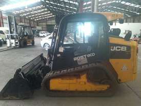 JCB 205t - picture2' - Click to enlarge