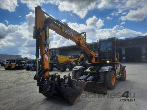2016 JCB HYDRADIG 110W WHEELED EXCAVATOR WITH LOW 1350 HOURS AND TILT HITCH 