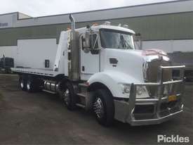 2012 Kenworth T409 - picture0' - Click to enlarge