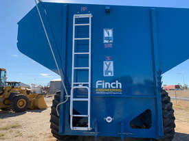 Finch 38T Haul Out / Chaser Bin Harvester/Header - picture0' - Click to enlarge
