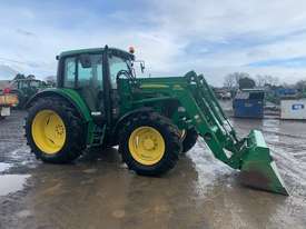 John Deere 6230 Cab Tractor - picture1' - Click to enlarge