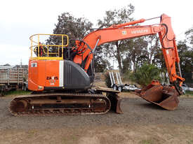 Hitachi Zaxis 135US Tracked-Excav Excavator - picture1' - Click to enlarge