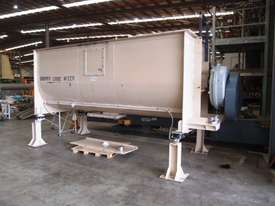 Twin Ribbon Mixer, Capacity: 6,000Lt - picture0' - Click to enlarge