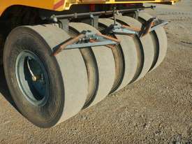 Multipac YL25C Multi Tyre Roller  - picture2' - Click to enlarge