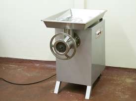 Meatpacking Molding Machines (2 units), Meat mincer, meat mixer, vacuum packaging - picture2' - Click to enlarge