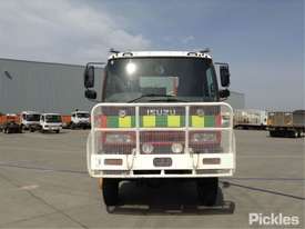 2000 Isuzu FTS 750 - picture1' - Click to enlarge